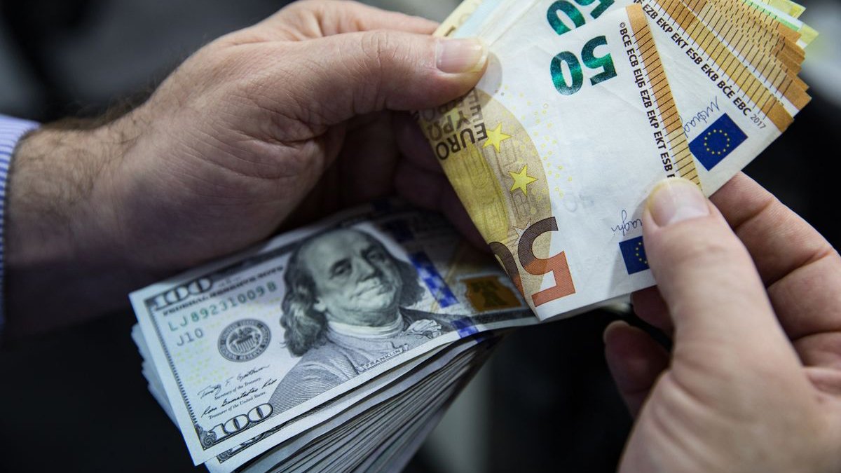 Merkez Bankası'nın faiz kararı öncesi piyasalarda yükseliş