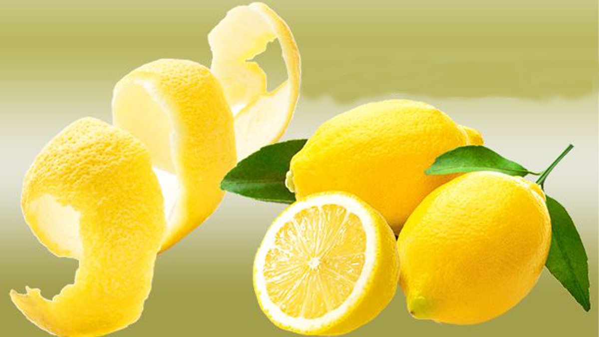 Limonun kabuğunu sakın çöpe atmayın! Bu basit yöntemle banyonuzdaki o kötü görüntü anında yok olacak
