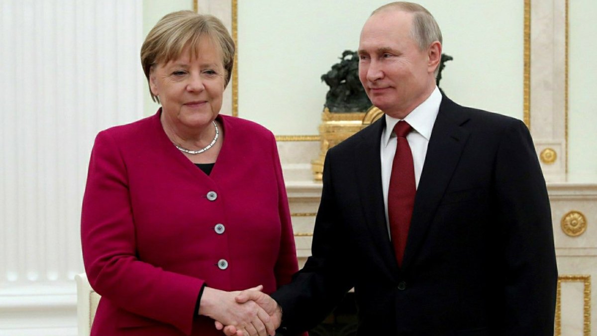 Moskova'ya yaptığı son ziyarette yaşadıklarını anlattı: 'Putin bana işin bitti' dedi