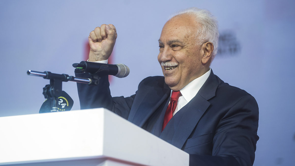 Doğu Perinçek, cumhurbaşkanı adayı oldu: Çalınan kamu kaynakları için özel mahkemeler kuracağız