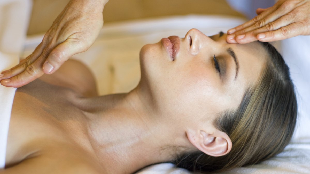 Japon şifa tekniği Reiki nedir? Reiki yapın tüm dertlerinizden kurtulun...