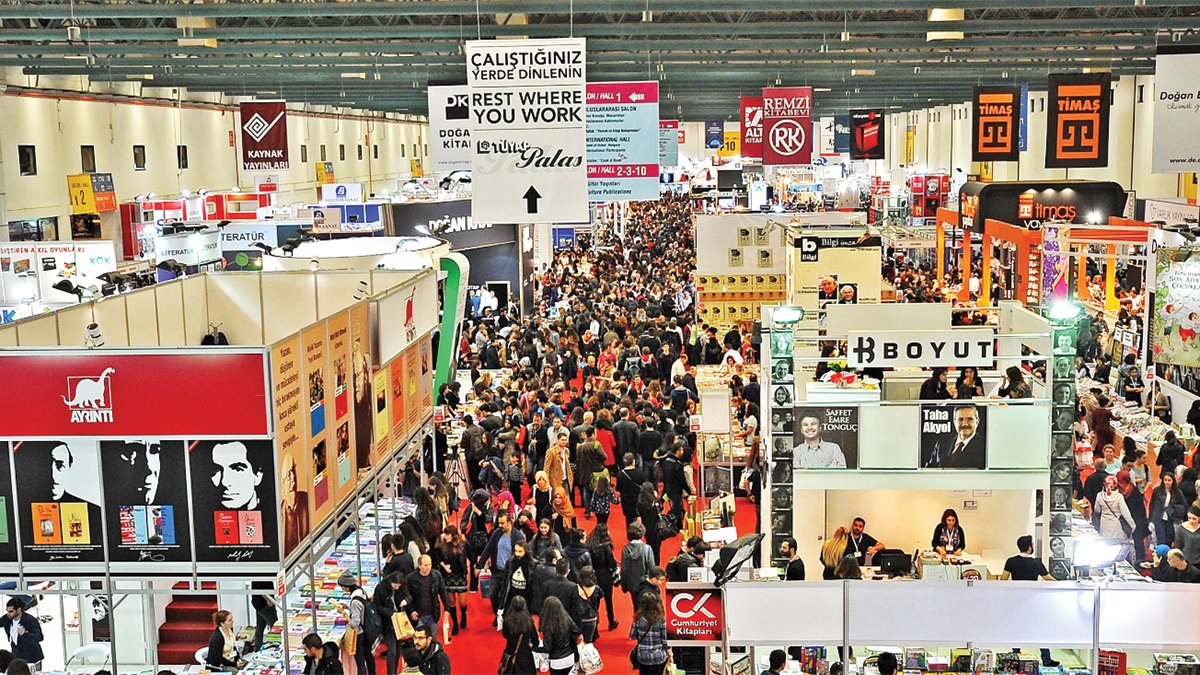 İstanbul’un kitap fuarı geri dönüyor