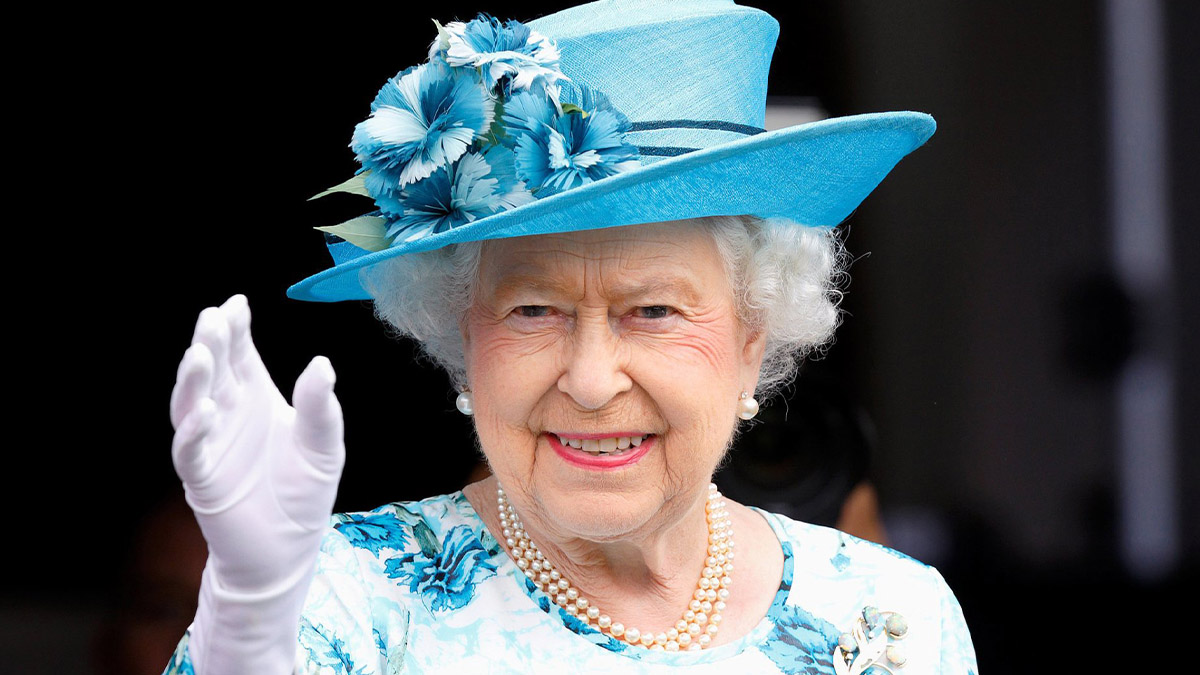 İddia: Kraliçe Elizabeth 'doğal yollarla' değil, kanserden öldü