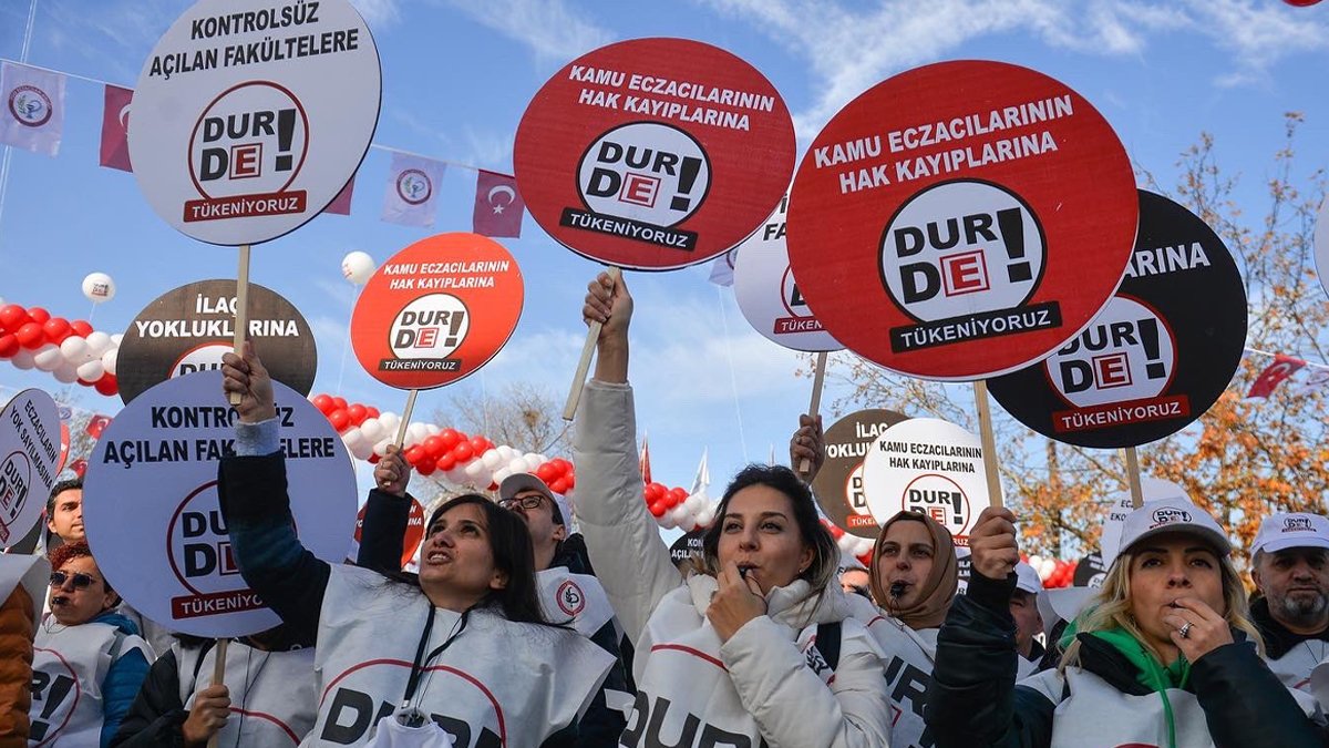 Eczacılar 14 yılın ardından meydanlarda: Yok sayılmaya 'dur' de