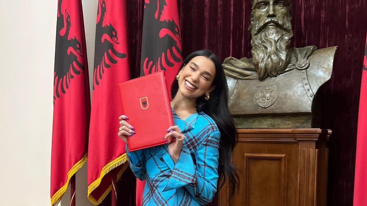 Dua Lipa Arnavutluk vatandaşı oldu: Tarif edilemez bir mutluluk