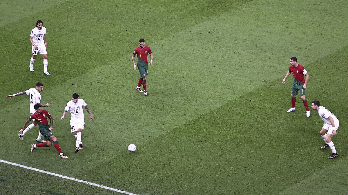 Zorlu Uruguay maçını kazanan Portekiz, 6 puana ulaşarak gruptan çıkmayı garantiledi