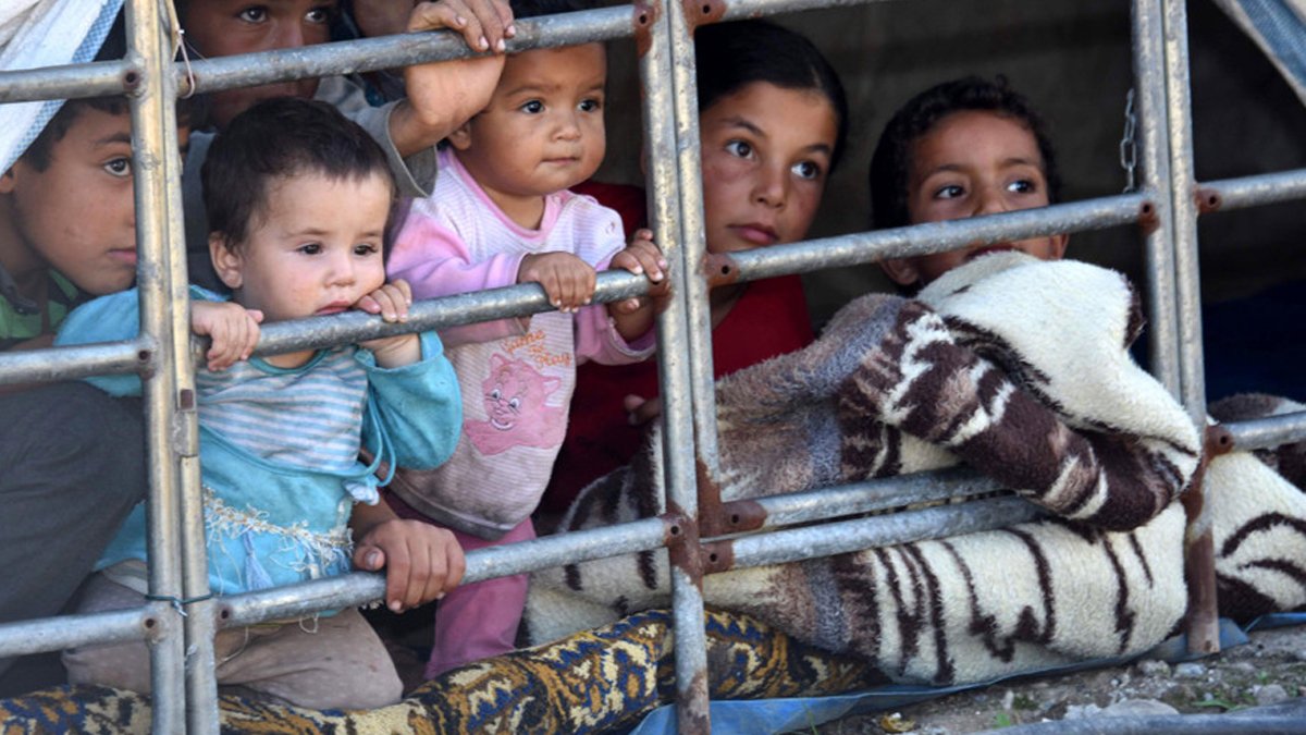 Bir endekste daha utandıran sırada kaldık: Her beş çocuktan biri yoksulluk içinde büyüyor