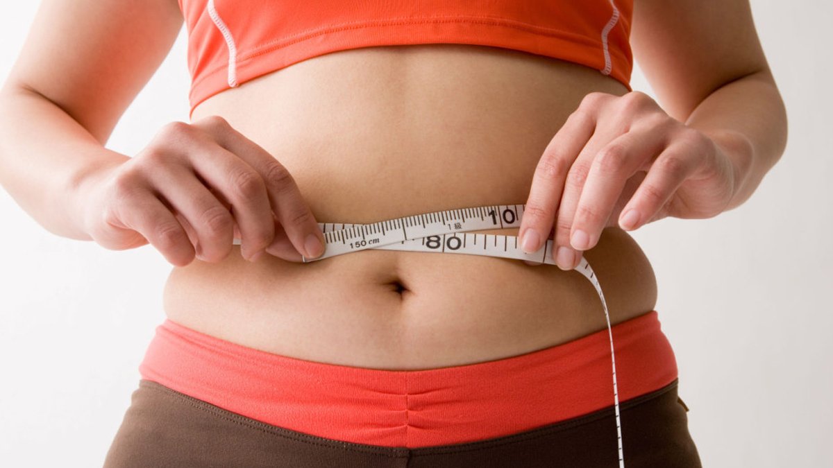 Bunları yapın göbek yağlarınızdan kurtulun! Kısa zamanda dümdüz karna sahip olabilirsiniz...