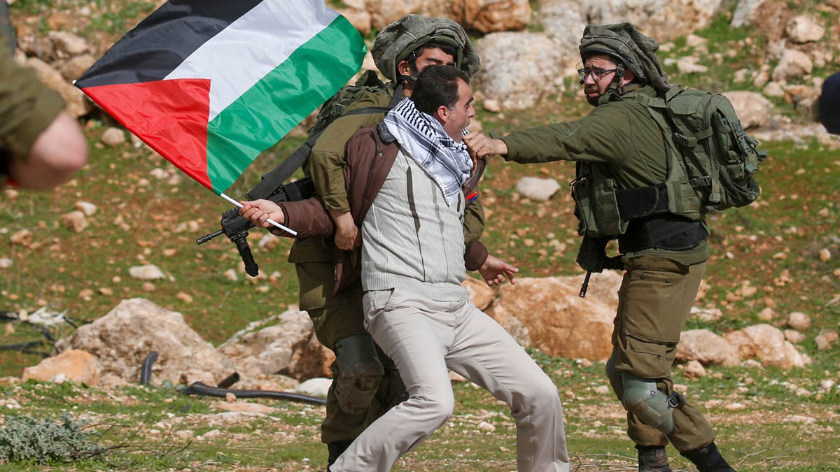 İsrail askerleri Batı Şeria'da 2'si kardeş 3 Filistinliyi katletti