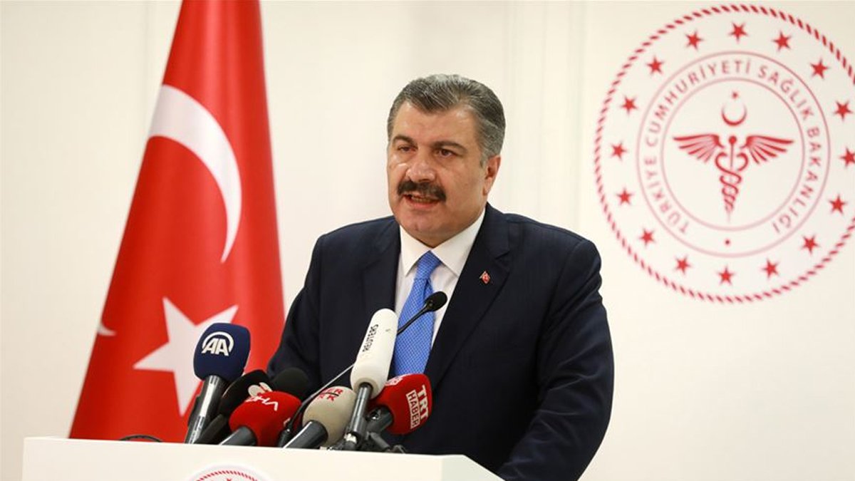 Bakan Koca'dan korkutan açıklama: Kovid-19 ve influenza birbirine karıştı