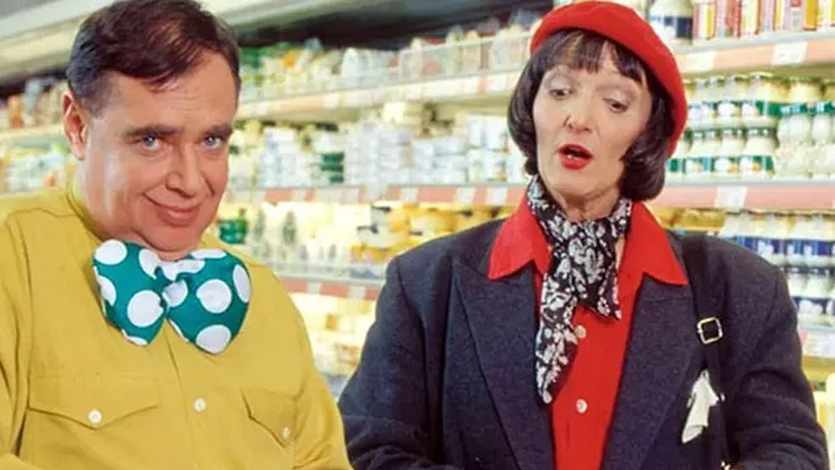 Oyuncu Güzin Çorağan son yolculuğuna uğurlandı