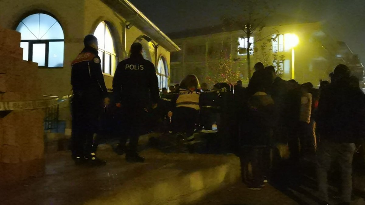 Abdest almak için gittiği camide beton zemine çakılarak öldü