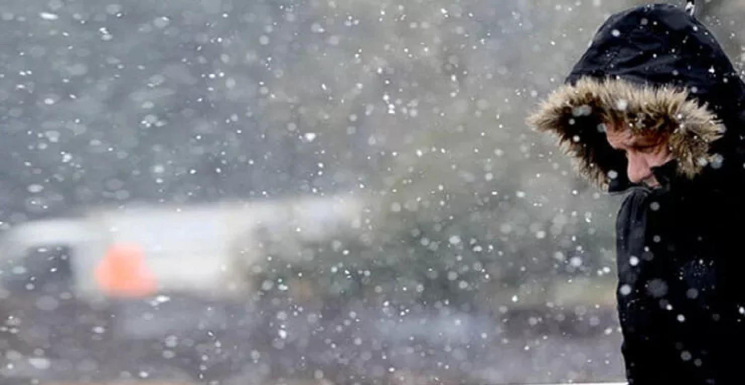 81 il için uyarı geldi! Bu akşam fırtına geliyor hava durumuna bakmadan çıkmayın! Beklenen kar sonunda geldi 