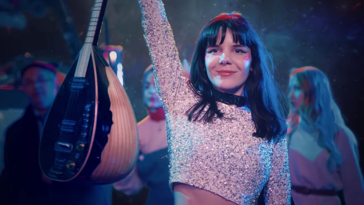 İngiliz gazetesi röportajı böyle duyurdu: Gaye Su Akyol, Cumhurbaşkanı Erdoğan'ın en kötü kabusu