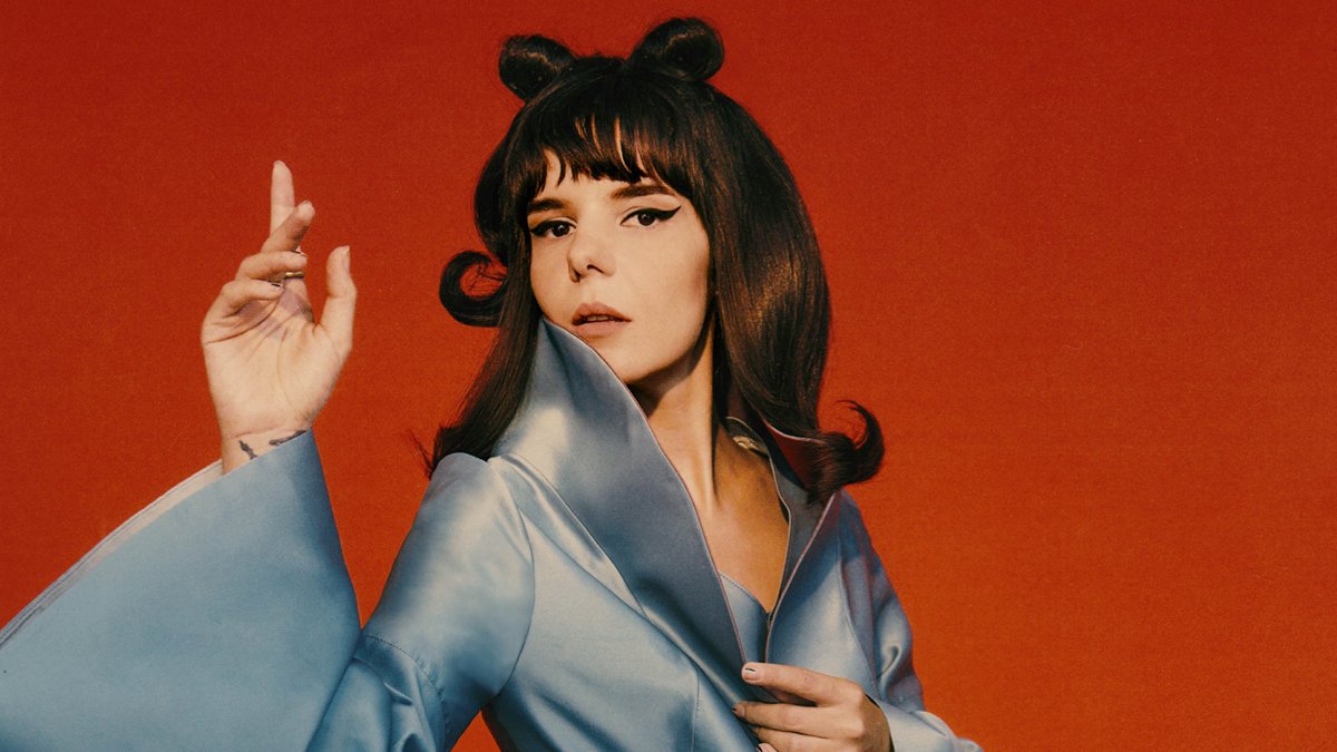 Financial Times'tan 'Gaye Su Akyol'un başlığına tepki rötuşu