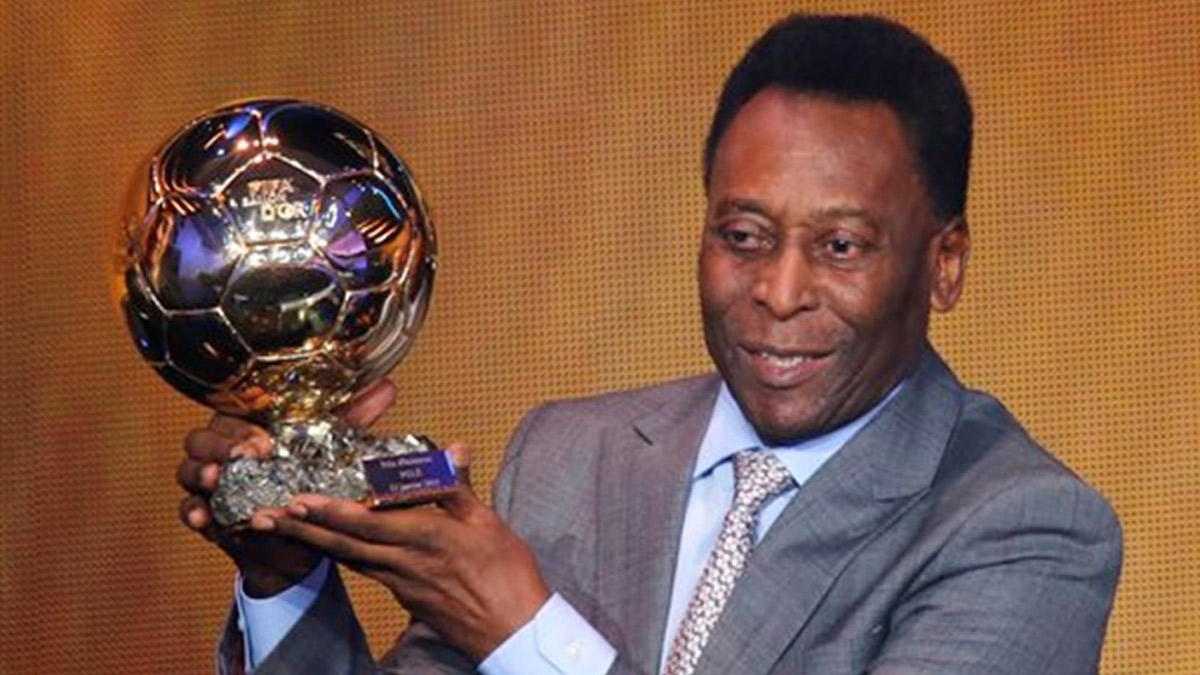 Pele hastaneye kaldırıldı