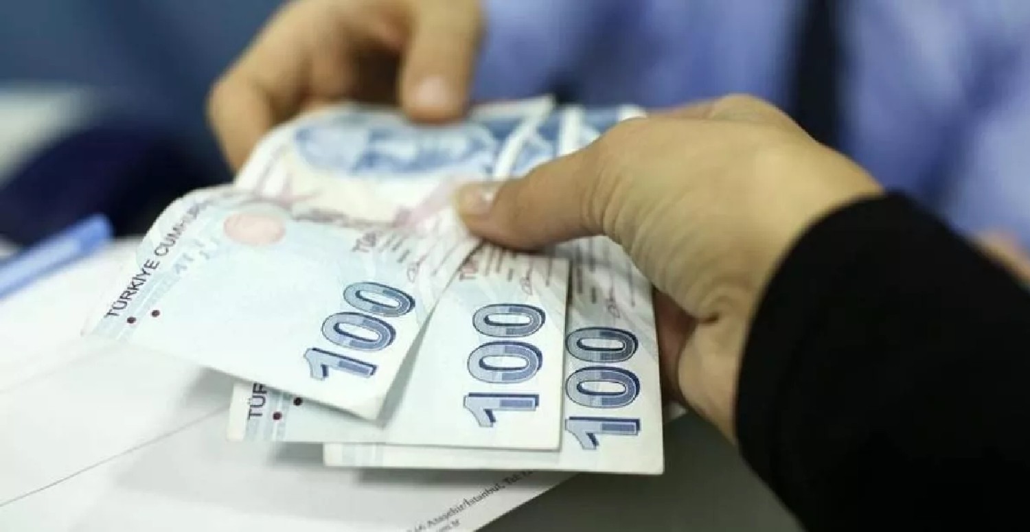 EYT'lilere bir müjde daha! Emekli olan promosyonu kapacak! EYT ile emekli olanlar için promosyon ödeme miktarları belli oldu! İşte promosyonların verileceği tarih