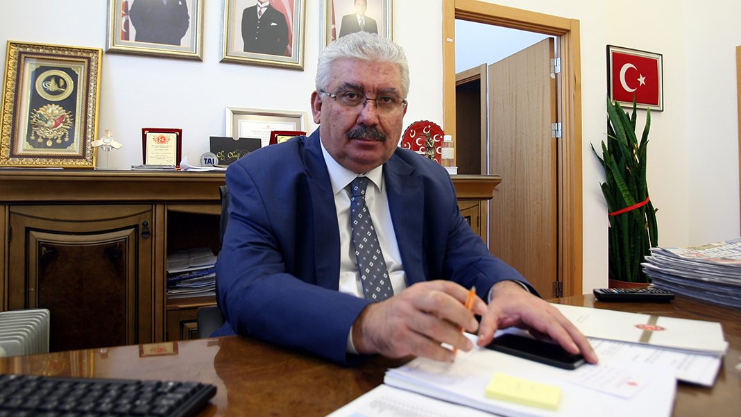 MHP'li Semih Yalçın'dan BİM yöneticisi Galip Aykaç'a hakaret: Ahlaksız, edepsiz