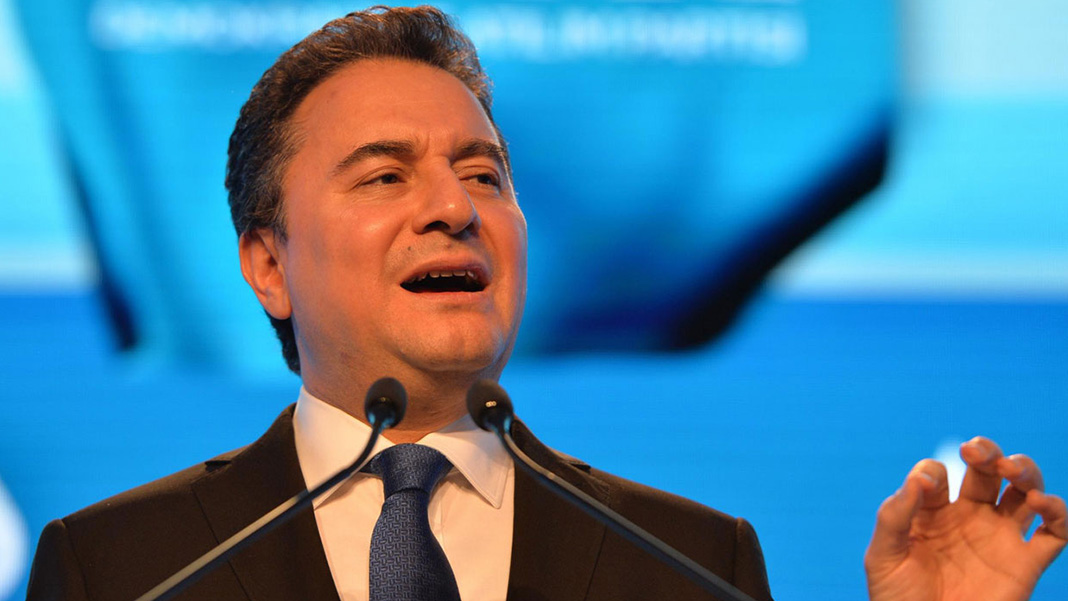 Ali Babacan iş insanlarına seslendi! Türkiye'den vazgeçmeyin