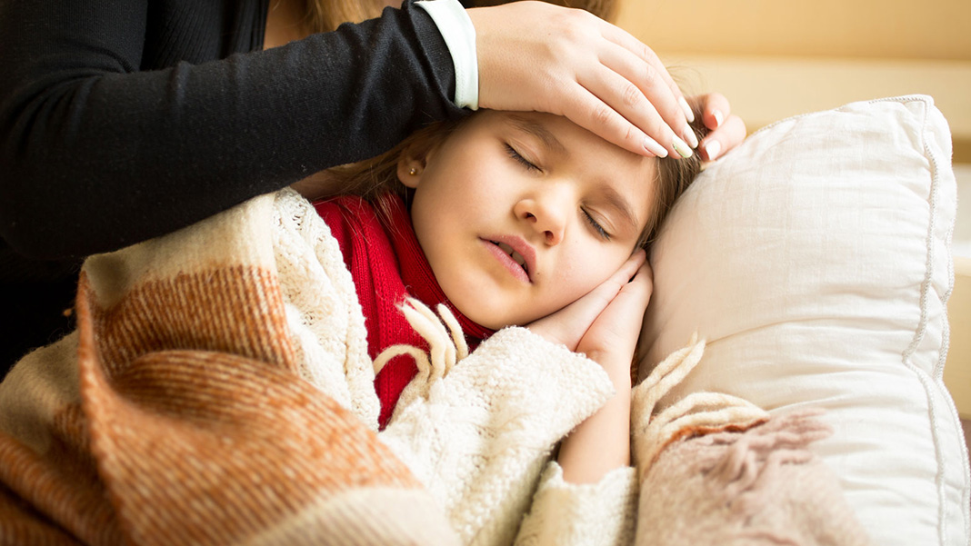 Çocukları öldüren hastalık panik yarattı! Belirtileri neler?