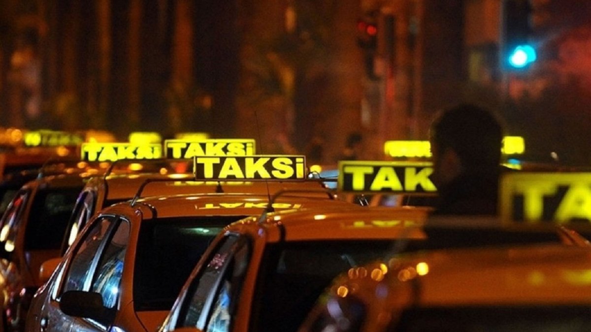 İstanbul'un ulaşım sorunu Taksiciler Odası'nın umurunda değil: UKOME'nin yeni kararı yargıya taşınıyor