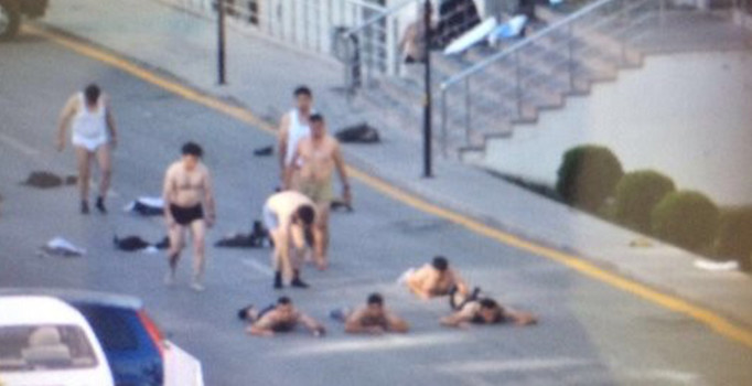 SON DAKİKA! Jandarma Genel Komutanlığı'ndaki darbeciler çıplak teslim oldu