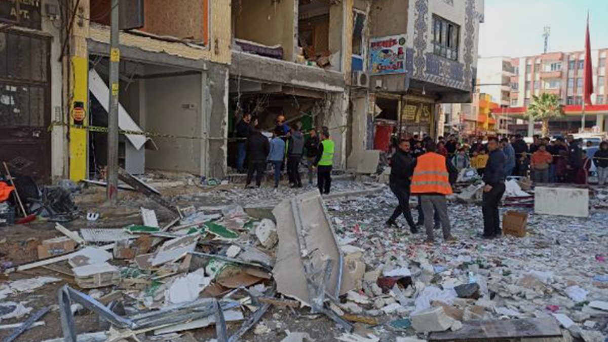 Ortalık toz duman! Şanlıurfa'da korkutan patlama: Yaralılar var