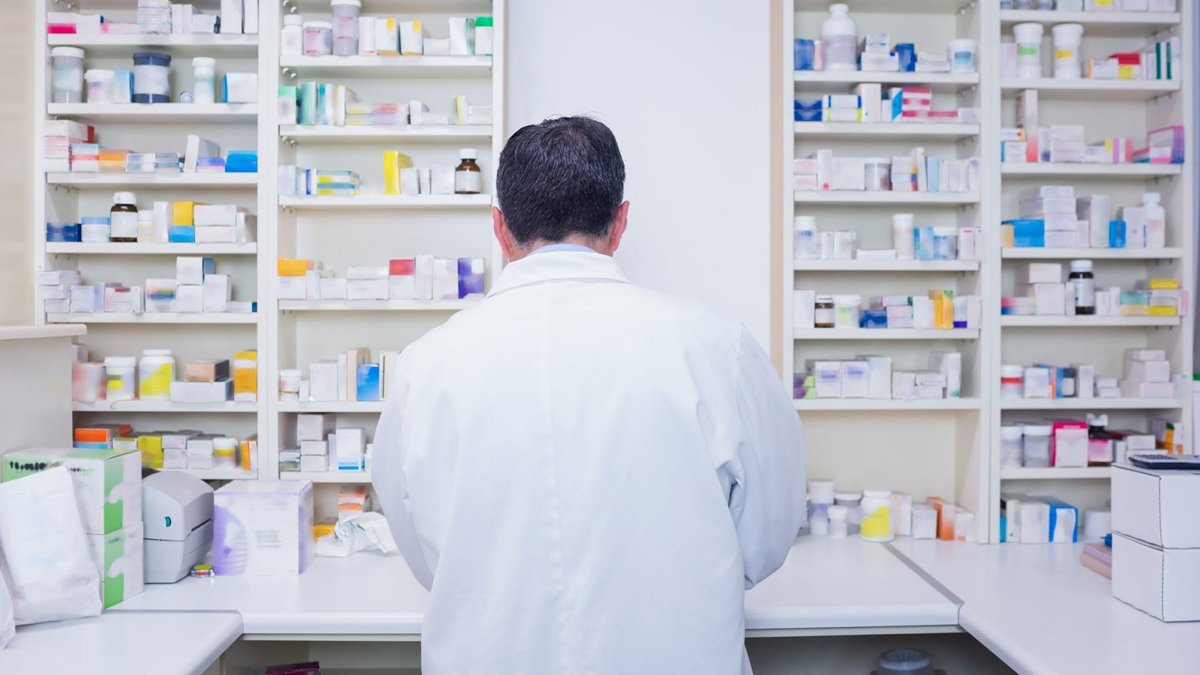 Hastalıklar patlarken eczacılardan yeni tehlike uyarısı