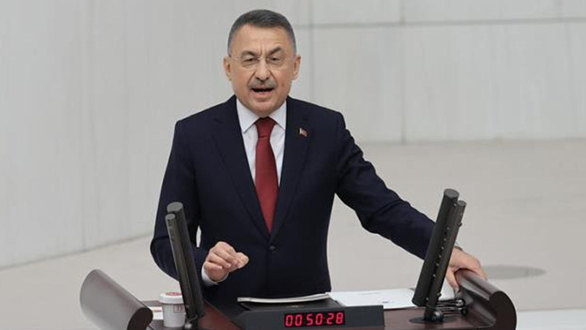 100 kilo eroinle yakalanan Vesel Filiz'le fotoğrafları ortaya çıkan Fuat Oktay kendini savundu: Kendisini tanımam