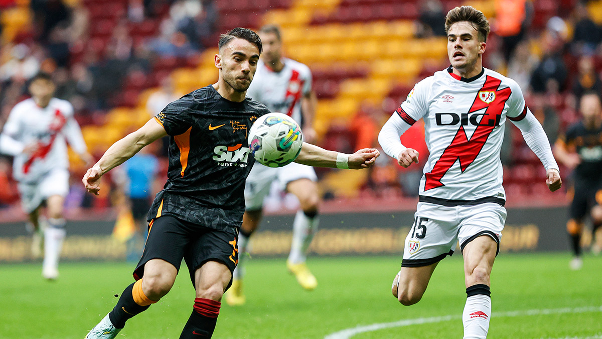 Galatasaray'dan Yunus Akgün'e yeni sözleşme