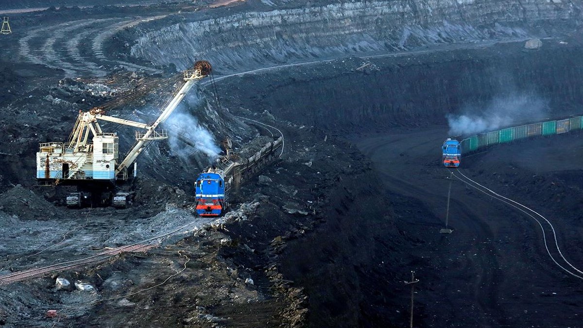 2050 yılı itibariyle ülkede sıfır karbon emisyonu hedefleyen İngiliz hükümeti 30 yıl sonra bir ilke imza attı