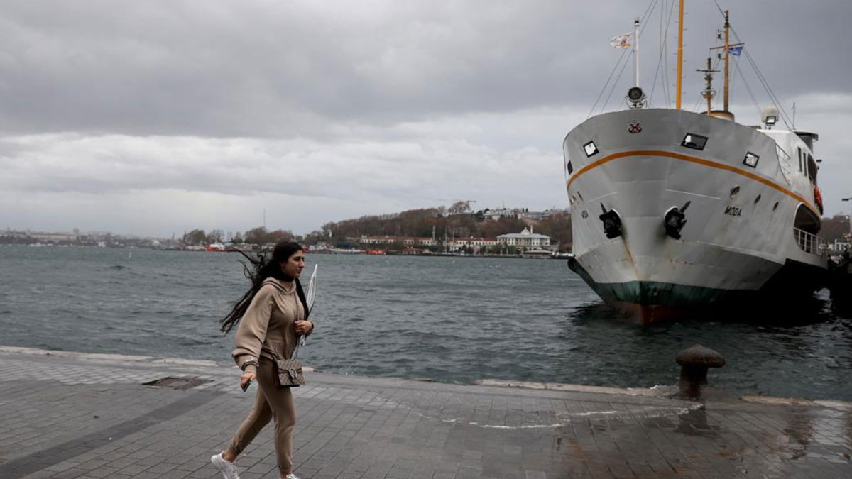 Vapur seferlerine lodos engeli