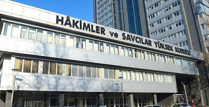 HSYK 2. Dairesi 2 bin 745 hakimi açığa aldı - 5 HSYK üyesinin de üyeliği düşürüldü -Son dakika haber