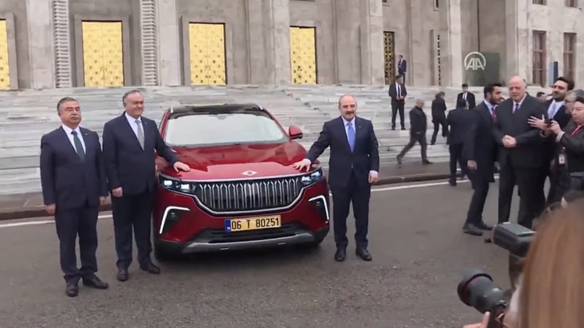 Togg mecliste! Bakan Varank: Bana laf attılar ben de muhalefeti dinledim