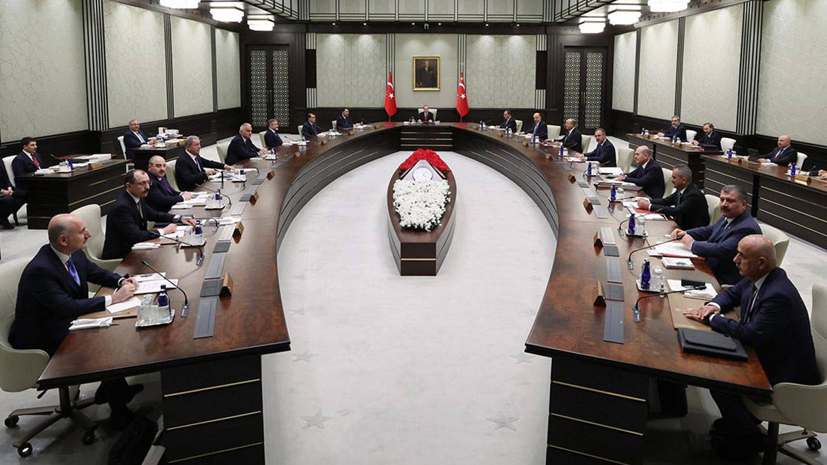 Bakanlar Toplantısı'nın gündemi EYT ve asgari ücret