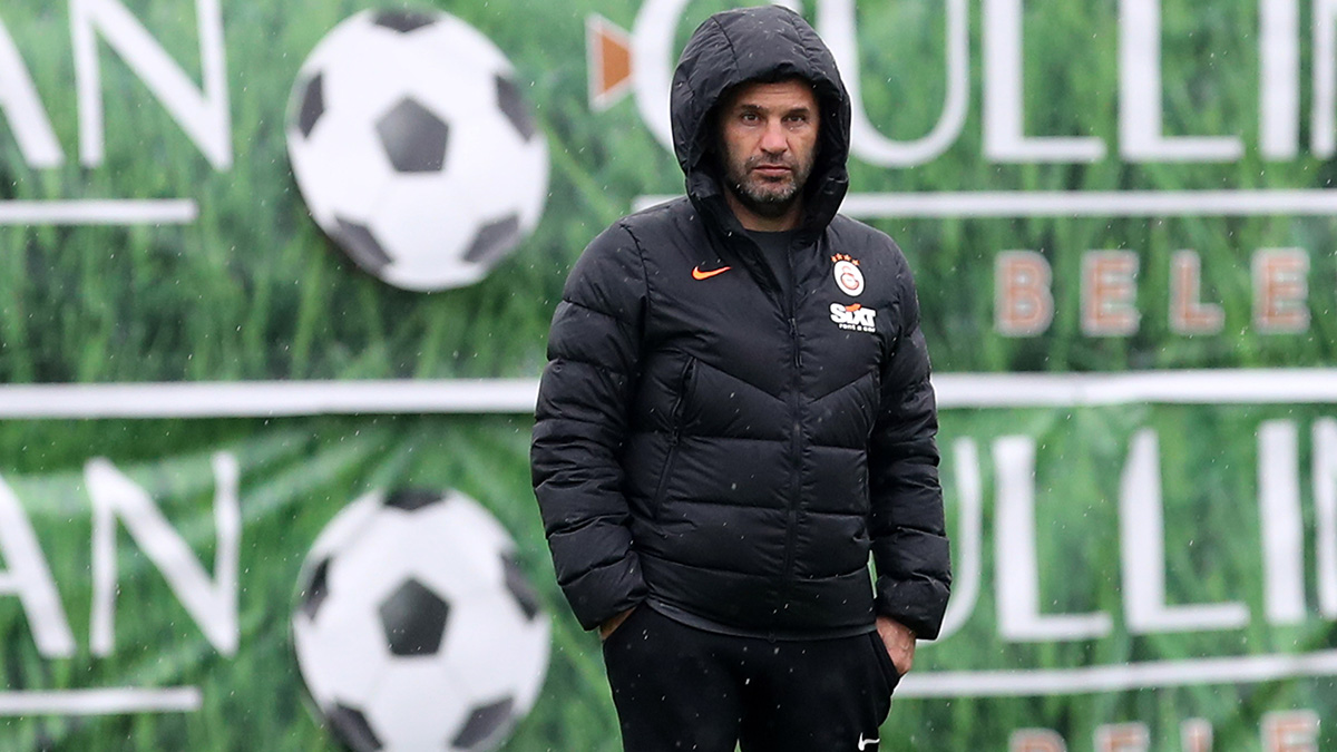 Okan Buruk Antalya kampında merak edilenleri cevapladı