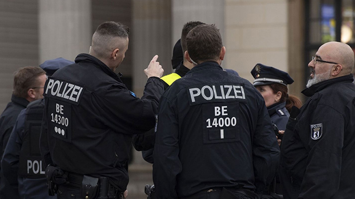 Almanya'dan 'darbe girişimi' sonrası silah yasası adımı