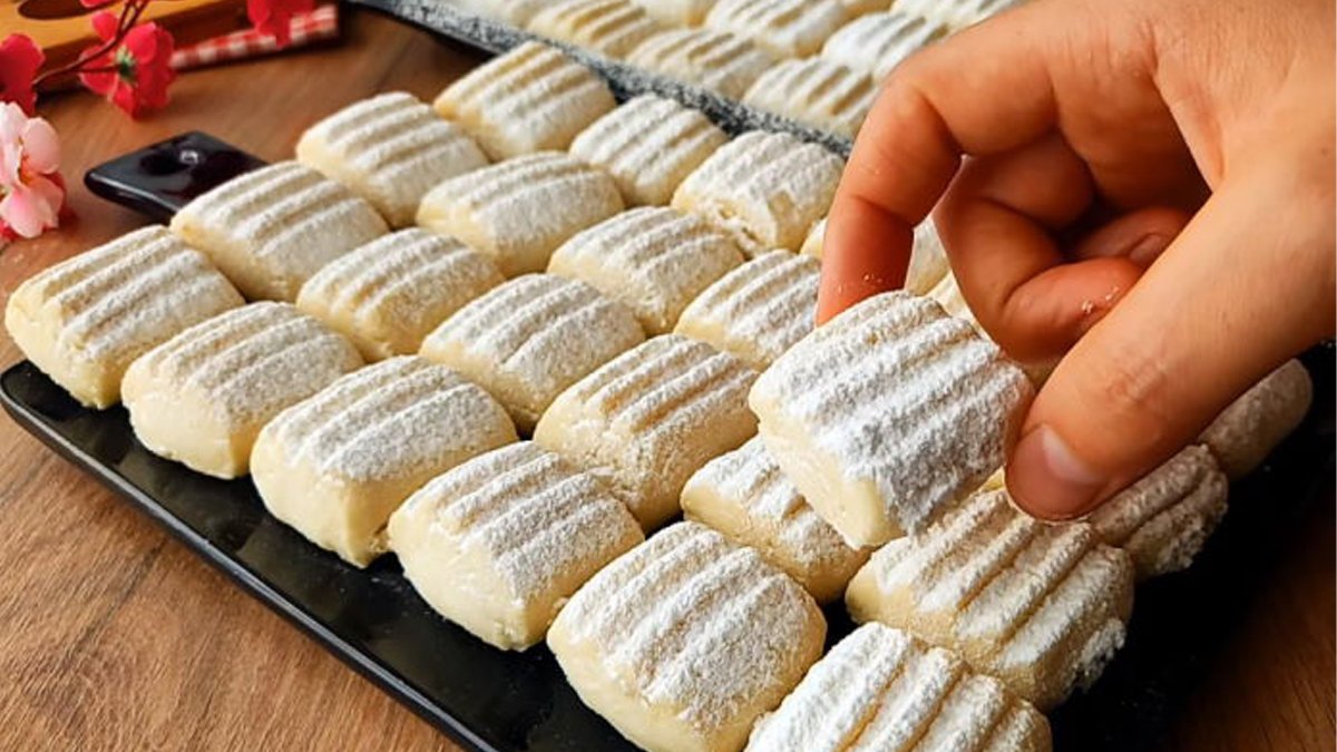 Babaanne usulü un kurabiyesini deneyin farkınızı gösterin! Çayın yanına süper eşlik ediyor!