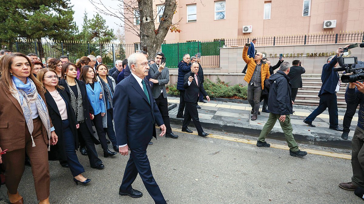 Ne demek 'iki yıldır biliyorduk'