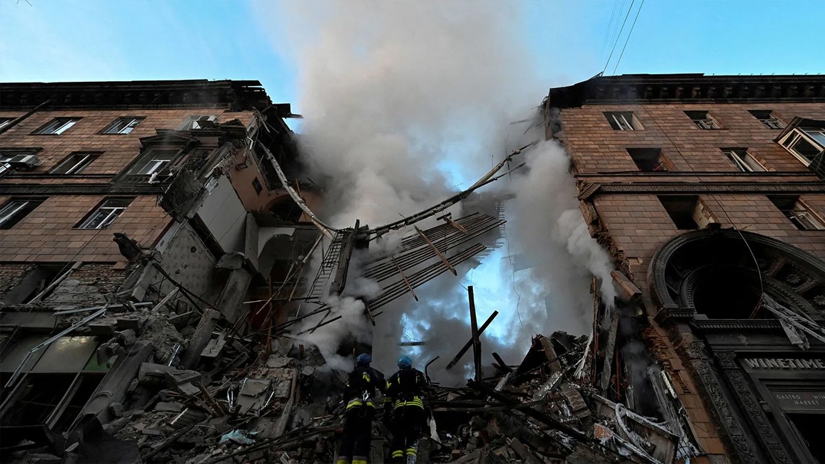 Rusya rotayı yeniden başkente çevirdi: Kiev'de art arda patlamalar