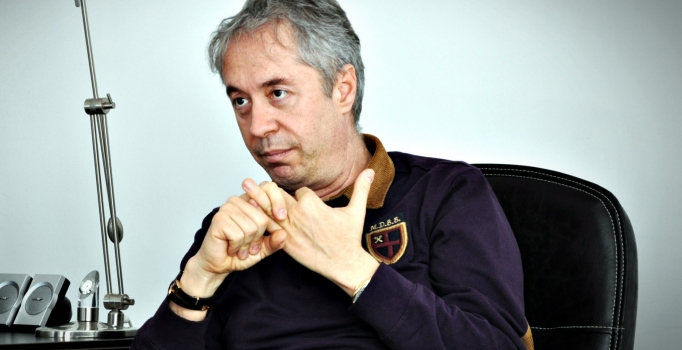 Metin Uca'dan Sayan'a Hakaret Yüklü Tweet