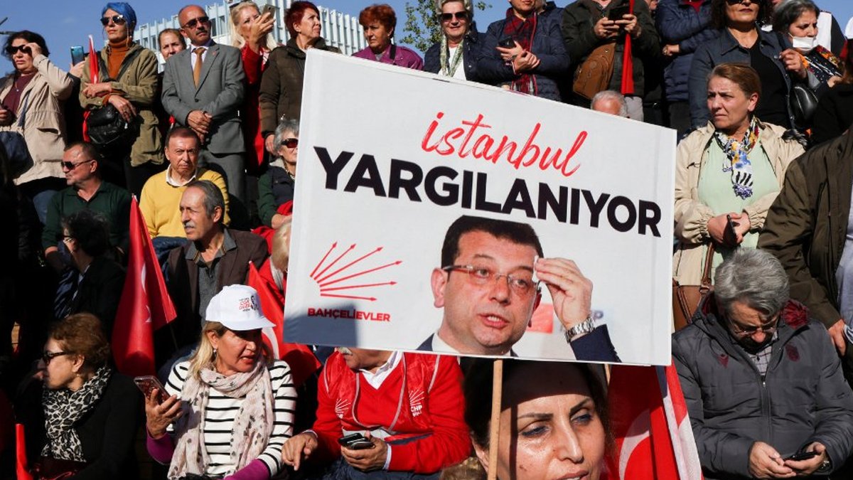 İmamoğlu'na 2 yıl hapis: Siyaset yasağı süreci başladı