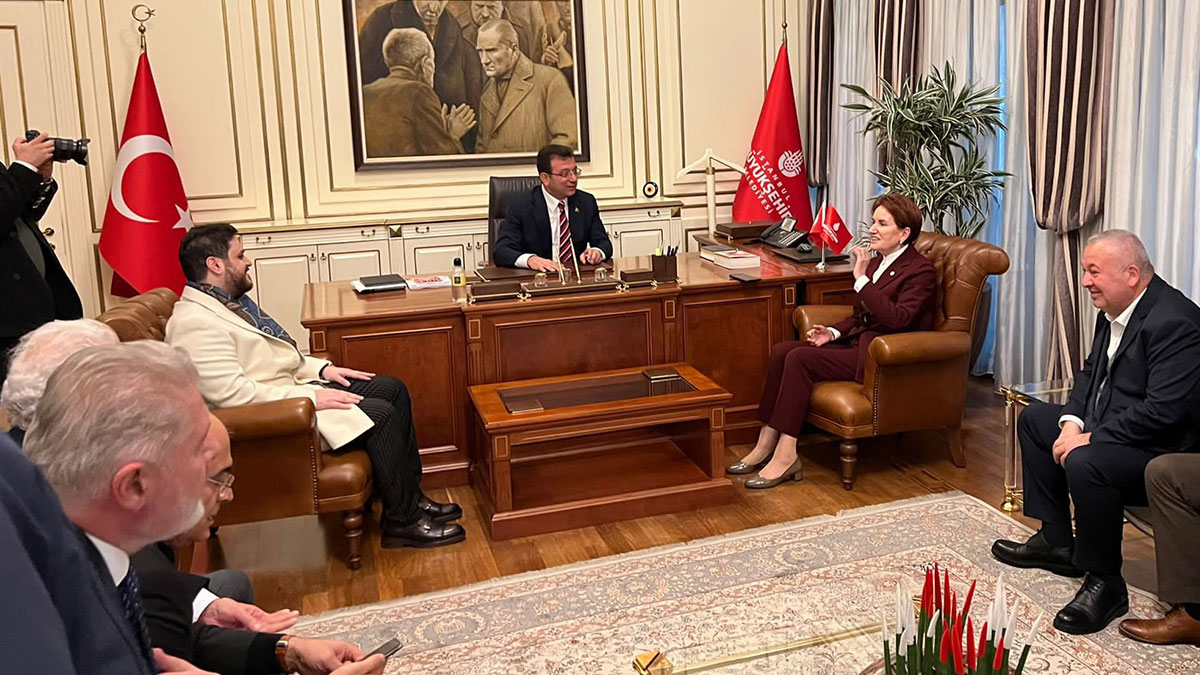 Ekrem İmamoğlu siyasi yasaklı mı? Ekrem İmamoğlu cumhurbaşkanı adayı ve belediye başkanı adayı olabilir mi?