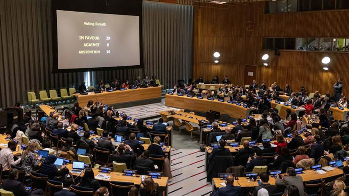 İran'a BM Kadın Birimi'nden ihraç: Kadınlara ve kız çocuklarına ayrımcılık ve zalimlik geçmişi adına memnuniyet verici