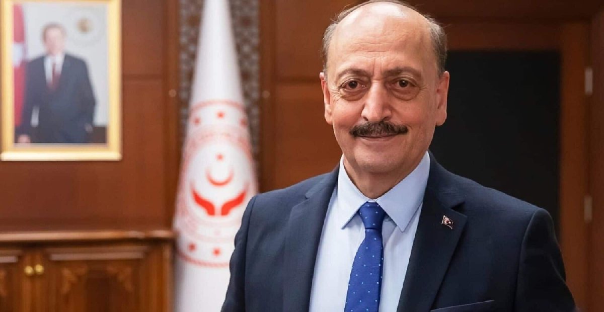 Türkiye'de nefesler tutuldu! Bakan Bilgin hem asgari ücret hem de EYT bombasını patlattı: Milyonları bayram ettirecek o sözler!