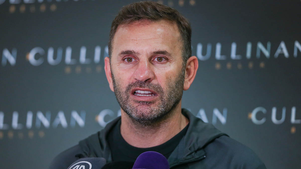 Okan Buruk'tan Türk hakem tepkisi: Ligde böyle hazırlık maçında böyle 50 kere yabancı hakem istedik