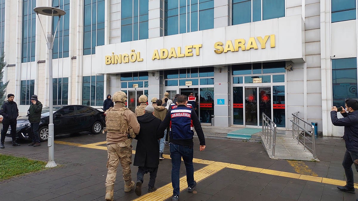 Bingöl merkezli PKK operasyonu: 7 tutuklama