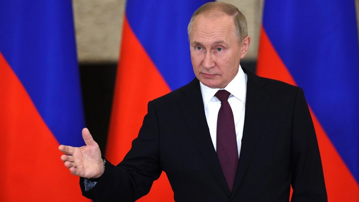 Putin yeni harekatı masaya koydu: Komutanlarıyla Ukrayna operasyonunun stratejilerini görüştü