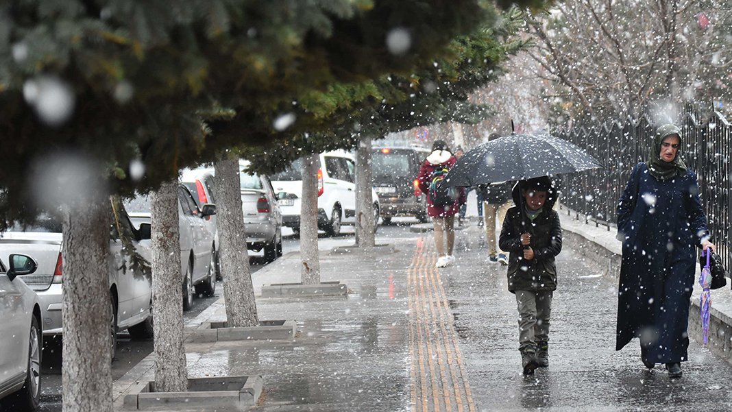 Meteoroloji alarm verdi: Kar yağışı geliyor