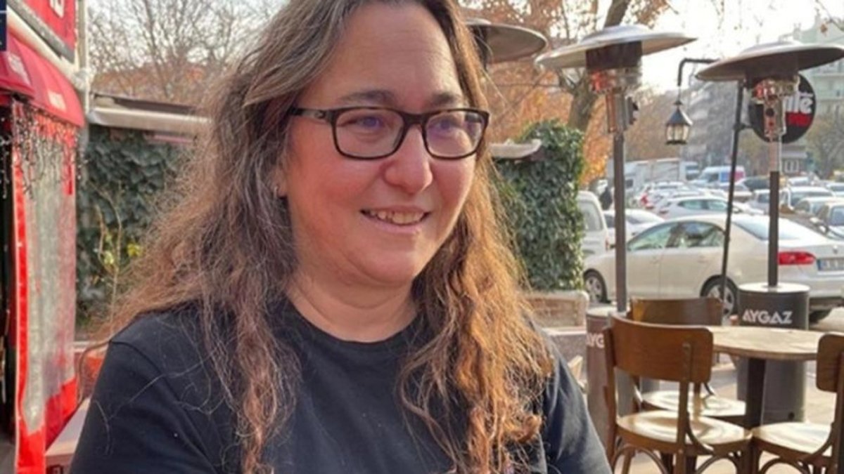 Belgesel yönetmeni Sibel Tekin'e 'örgüt üyeliği şüphesi'yle tutuklama